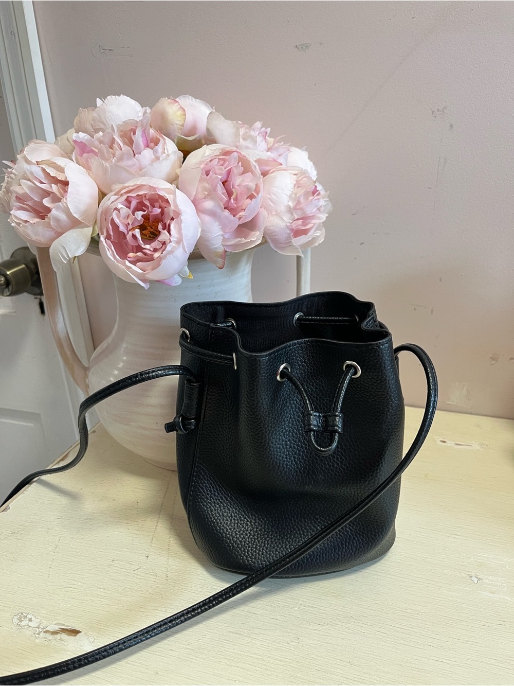 Uniqlo Black Pebbled Leather Drawstring Crossbody Bag
